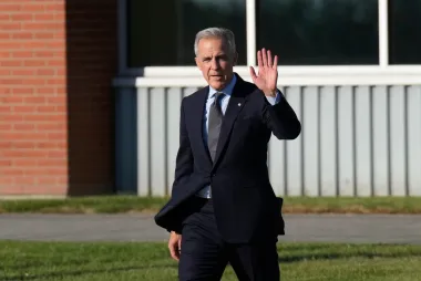 Aliados al borde del abismo: lo que revela la visita de Mark Carney a Trump sobre la relación Canadá-EE. UU.