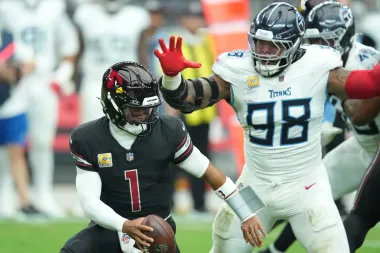 Jeffery Simmons: El Titán silente que destruye ofensivas en la NFL