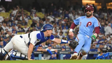 ¡Schwar-Boom! Kyle Schwarber y las estrellas de los Phillies resucitan en Los Ángeles
