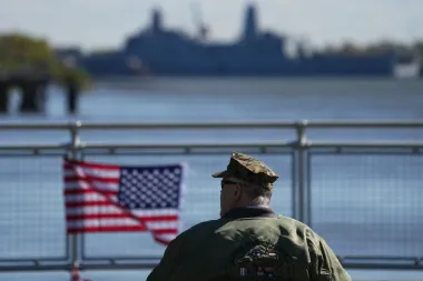 250 años de poder naval: ¿Por qué la Marina y los Marines son clave en la identidad de EE. UU.?