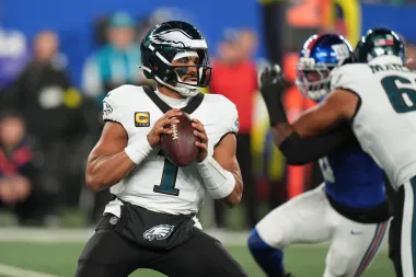 Hurts, Barkley y los Eagles: Una ofensiva que se desmorona y un futuro incierto