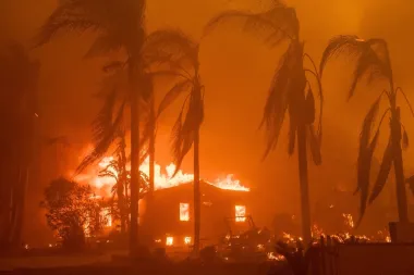 El incendio de Eaton y la polémica compensación de Edison: ¿una solución justa o un nuevo agravio para los sobrevivientes?