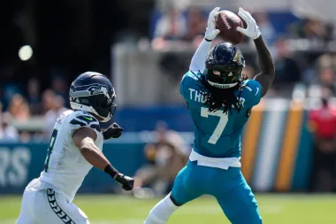 Trevor Lawrence bajo presión: ¿Qué está fallando en los Jaguars?