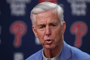 ¿Está en declive Bryce Harper o solo atravesando una pausa? Un análisis profundo del presente y futuro del ídolo de los Phillies
