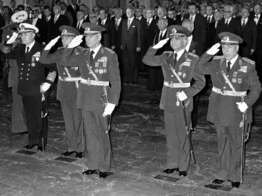 Golpes de Estado Militares: Cuando el Ejército Asume el Poder