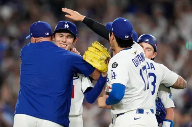 Shohei Ohtani lidera a unos Dodgers imparables hacia otra Serie Mundial: ¿Están realmente “arruinando” el béisbol?