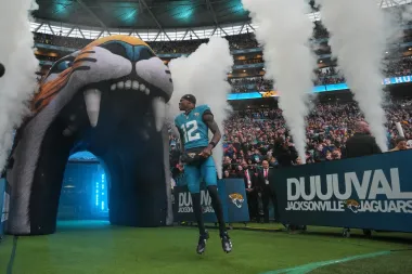 Travis Hunter se roba el show en Wembley: ¿nace una nueva estrella de la NFL?