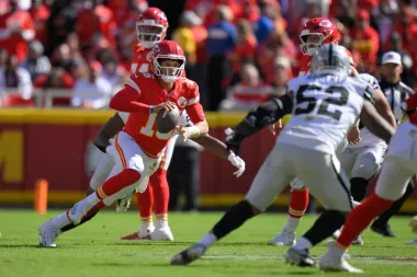 El regreso triunfal de Rashee Rice y la aplastante victoria de los Chiefs sobre los Raiders