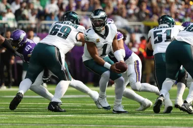 Jalen Hurts y la Resurrección de los Eagles: ¿Una Nueva Era en Filadelfia?