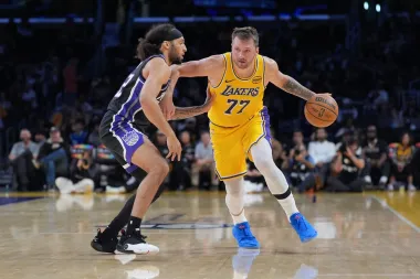 Luka Dončić, el nuevo rey de Los Ángeles: liderazgo, playa y un renacer con los Lakers