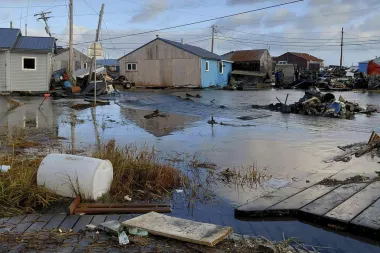 El devastador impacto del tifón Halong en Alaska: una crisis humanitaria en pleno invierno ártico