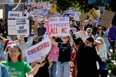 Manipulación Electoral en Carolina del Norte: ¿Una Nueva Era de Gerrymandering al Servicio de Trump?
