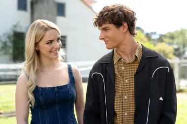 “Regretting You”: El drama romántico más caótico y adictivo que llega al cine