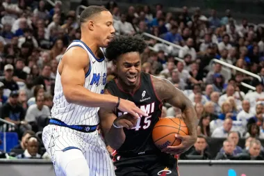 ¡Arranque de locura! Tres partidos y muchas historias en una noche épica para la NBA
