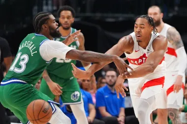 Wembanyama, Flagg y Powell sacuden la NBA: jóvenes estrellas que ya dejan huella