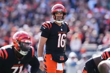 ¿Podrá Andrew Van Ginkel salvar la defensa de los Vikings? El arte de regresar fuerte en la NFL