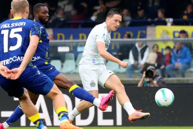 Serie A al rojo vivo: Pioli contra las cuerdas, Inter al acecho y Lecce sorprende