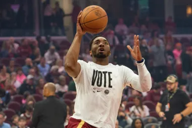 La nueva generación toma vuelo en la NBA: Mitchell, Oubre Jr. y Knueppel brillan con actuaciones estelares