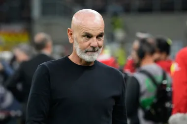 Fiorentina en caída libre: el despido de Pioli y una crisis que se intensifica