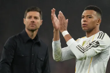 Mbappé se apaga en Anfield y el PSG tambalea: ¿Sacudida en la Champions?