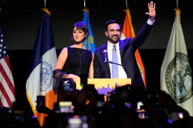 Elecciones locales en Nueva York: la nueva ola progresista que desafía al status quo