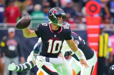 Jaguares vs. Texans: Una rivalidad en ascenso marcada por defensas feroces y lesiones clave