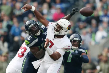 Tyrice Knight: El renacer defensivo que impulsa a los Seahawks en la NFL