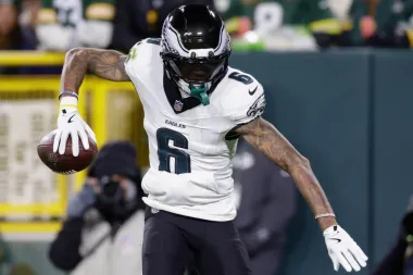 Eagles vs. Packers: La Batalla Defensiva que Encendió las Alarmas NFC