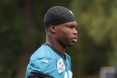 Caos, lesiones y decisiones cuestionables: panorama incierto para Bills, Packers y Jaguars en la NFL