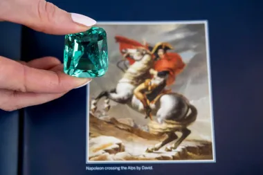 El Diamante de Waterloo: La Fabulosa Historia de la Joya Perdida de Napoleón que Fascinó al Mundo