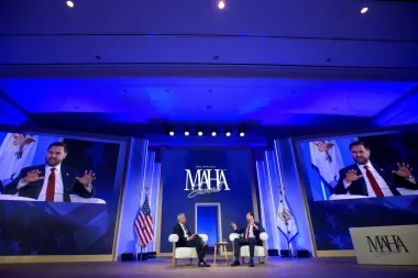 Kennedy Jr. y la Revolución MAHA: ¿Renacimiento de la salud o pseudociencia con esteroides?