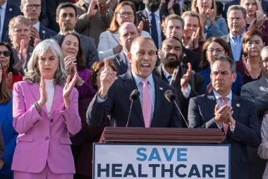 ¿El futuro del Obamacare pende de un hilo? Una lucha política con 24 millones de vidas en juego