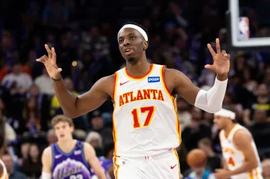 Jalen Johnson lidera a unos Hawks sorprendentes en una noche histórica desde la larga distancia