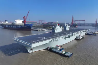 El músculo naval de China se expande: el Type 076 y la ambición global de Xi Jinping