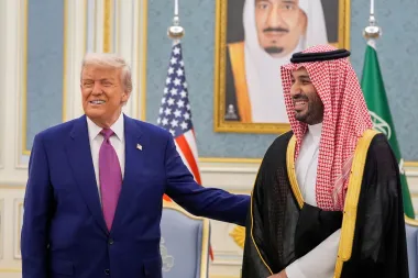 Trump y Arabia Saudita: Una relación diplomática envuelta en polémicas y millones