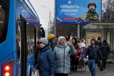 Putin sube impuestos y golpea a los bolsillos rusos: ¿finanzas de guerra o crisis económica en puerta?