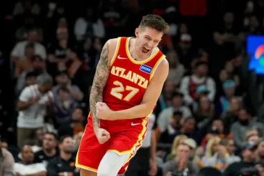 Un domingo de locura en la NBA: remontadas épicas, jóvenes estrellas y drama en la duela