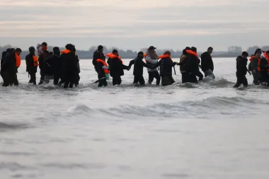 El Reino Unido endurece su sistema de asilo: ¿humanidad o control migratorio?