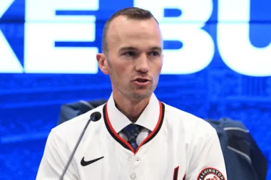 Blake Butera y los Nacionales de Washington: un nuevo capítulo juvenil en las Grandes Ligas