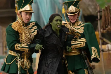 ‘Wicked: For Good’: El musical que quiere hechizar... pero a veces agota