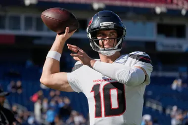 Josh Allen vs. la Muralla de Houston: Duelo decisivo del jueves por la noche