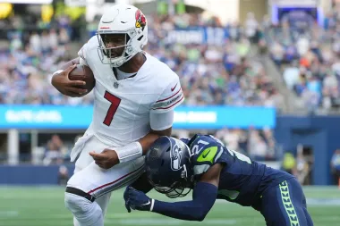 Duelo de la Semana: Jaguars vs Cardinals, ¿Será la Defensa o la Magia Aérea la que Decida Todo?