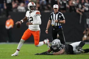 Shedeur Sanders y la revolución silenciosa: ¿el nuevo mesías en Cleveland?
