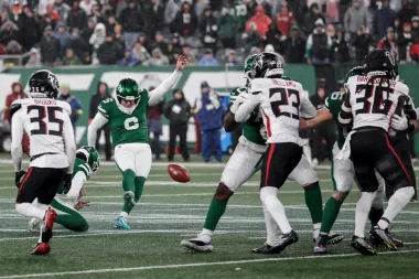 Nick Folk y el gol de campo que salvó a los Jets: Una tarde de niebla, frustración y redención en la NFL