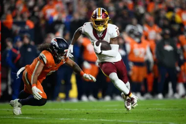¿Ayuda arbitral o simple fortuna? Análisis del polémico triunfo de los Broncos ante los Commanders