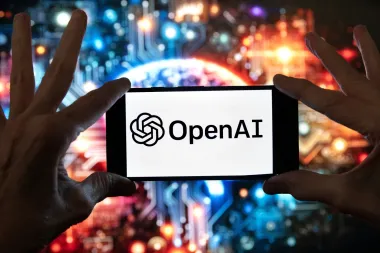 OpenAI en alerta roja: ¿Está perdiendo ChatGPT la carrera de la inteligencia artificial?