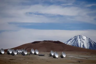El conflicto entre ciencia y desarrollo en el desierto de Atacama: ¿está en riesgo la ventana al universo?