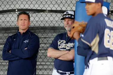¿Puede Josh Byrnes resucitar a los Rockies? El arquitecto de campeones aterriza en Colorado