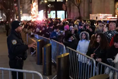 El árbol de Navidad del Rockefeller Center: una tradición centenaria que aún emociona a los neoyorquinos