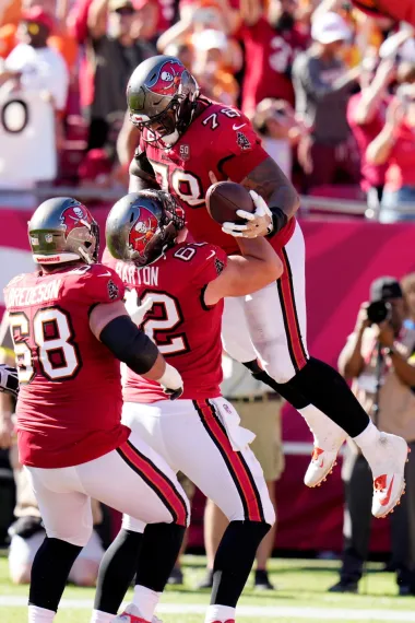 Bucs vs. Saints: Radiografía de un duelo divisional con sabor a urgencia